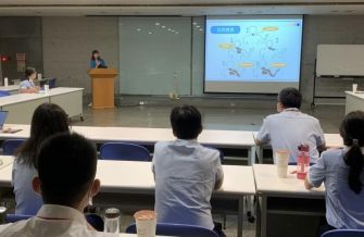 受 中部汽車邀請 酸痛與皮拉提斯講座